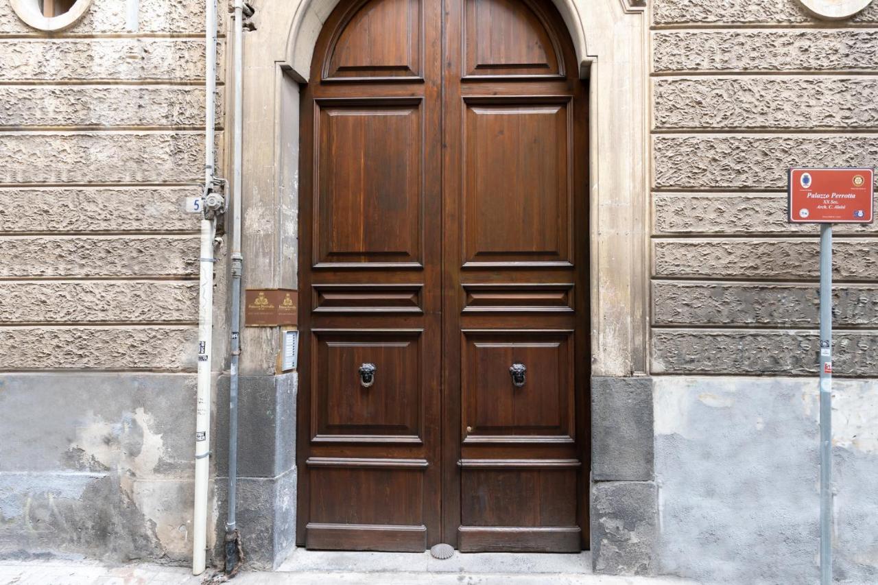 B&B Palazzo Perrotta Catânia Exterior foto